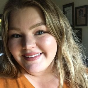 Meet your Posher, Jayme